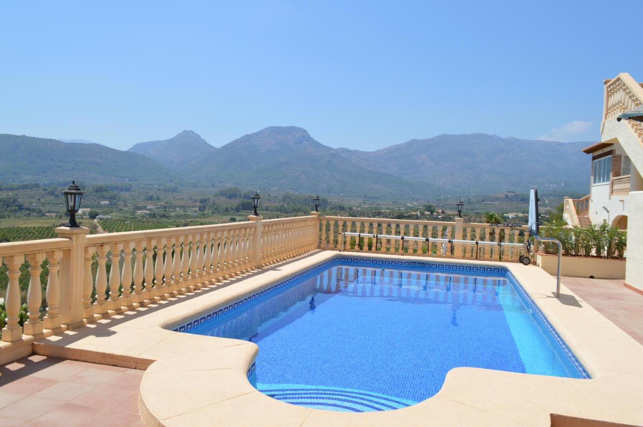 Vista Xalo * Alcalalí